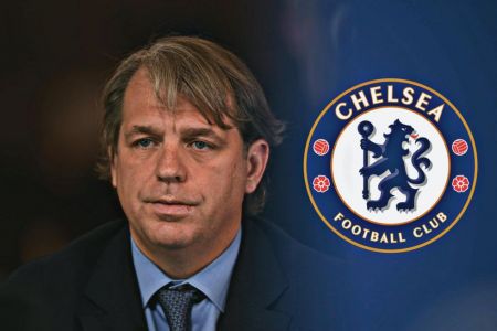 Η πρώτη φωτογραφία του Μπέλι ως ιδιοκτήτη της Τσέλσι στο «Στάμφορντ Μπριτζ»