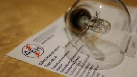 Κώστας Σκρέκας: Μελετάται σχέδιο για ειδικό τιμολόγιο ηλεκτρικού ρεύματος στους πολύτεκνους