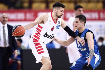 LIVE: Ιωνικός – Ολυμπιακός