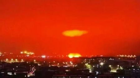 Κίνα: Ο ουρανός βάφτηκε κόκκινος – Σπάνιο φαινόμενο