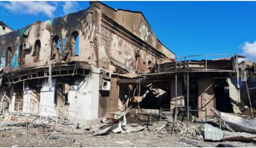 Ουκρανία: Πτώματα αμάχων βρέθηκαν σε συντρίμμια κτιρίου που είχε καταστραφεί τον Μάρτιο