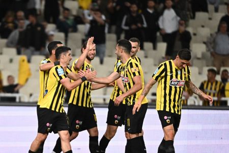 ΑΕΚ: Ξέσπασε στον ΠΑΣ (3-0) και πάει για «τελικό»