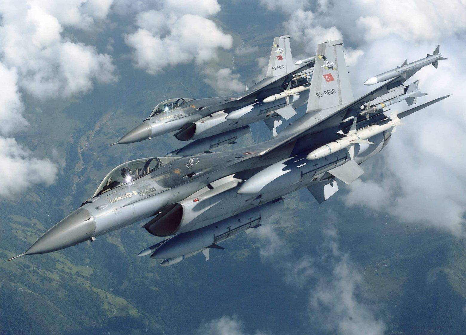 Wall Street Journal: H κυβέρνηση Μπάιντεν ζητά από το Κογκρέσο να εγκρίνει την αναβάθμιση των τουρκικών F16