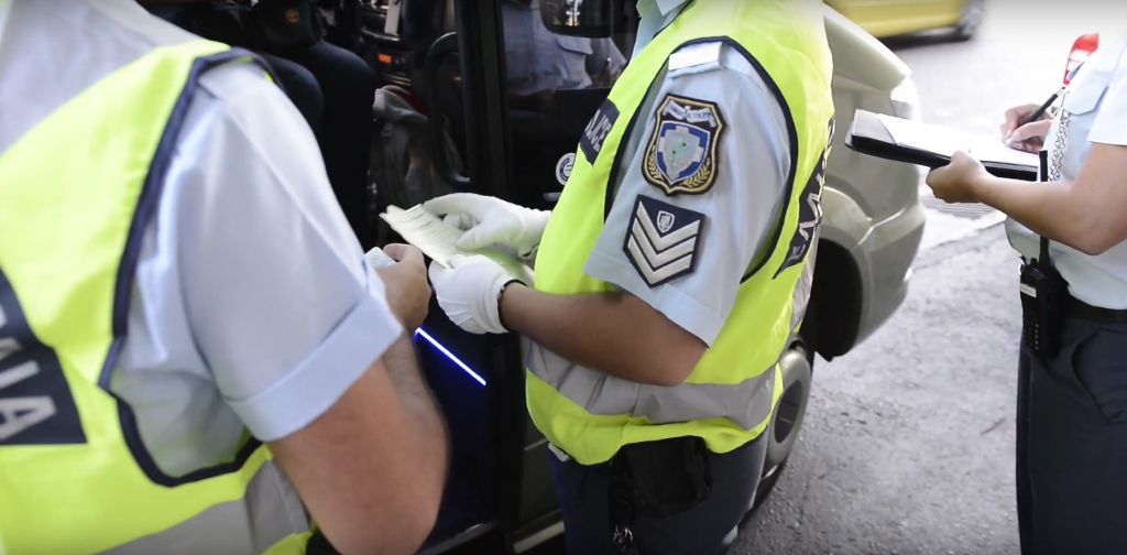 Επιχείρηση της Τροχαίας στον Λόφο Λυκαβηττού – Βεβαιώθηκαν 147 παραβάσεις