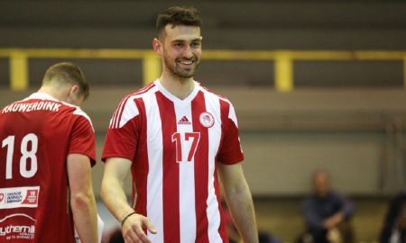 Στον Ολυμπιακό ο Κουμεντάκης