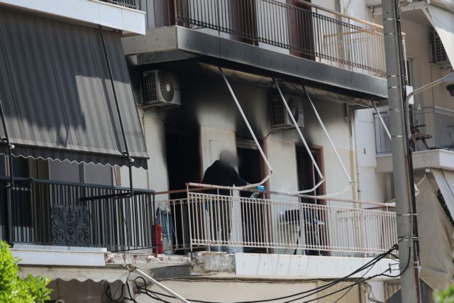 Π. Φάληρο: Μαρτυρίες για το θάνατο της ηλικιωμένης μετά από φωτιά σε διαμέρισμα | tovima.gr