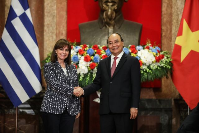 Σακελλαροπούλου: Η Ελλάδα είναι δύναμη σταθερότητας και ειρήνης στην Αν. Μεσόγειο – Επίσκεψη στο Βιετνάμ