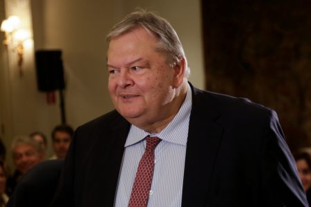 Βενιζέλος: Είναι μονόδρομος για την Ελλάδα η στάση της στο Ουκρανικό