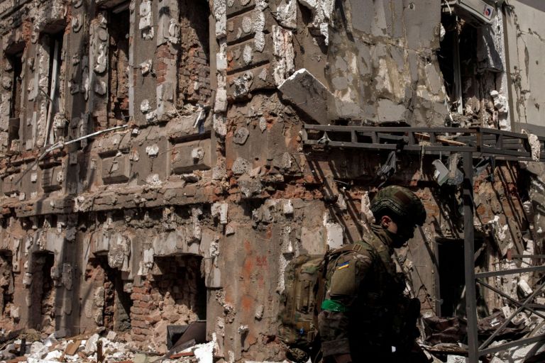 Ουκρανία: «Προφανή εγκλήματα πολέμου» από τα ρωσικά στρατεύματα τεκμηριώνει το Παρατηρητήριο Ανθρωπίνων Δικαιωμάτων | tovima.gr
