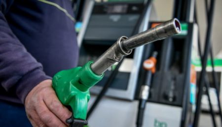 Καύσιμα: Παίρνουν την ανηφόρα οι τιμές – Ανησυχία για εκτόξευση της αμόλυβδης στα 3 ευρώ το λίτρο