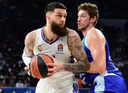 LIVE: Ρεάλ Μαδρίτης – Αναντολού Εφές