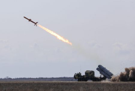 Ρωσία: Πυραυλική επίθεση σε φορτίο με αμερικανικά και ευρωπαϊκά όπλα στην Ουκρανία