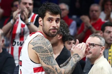 Μπαρτσελόνα – Ολυμπιακός 84-74: Συγκλόνισαν το Βελιγράδι τα δάκρυα του Πρίντεζη