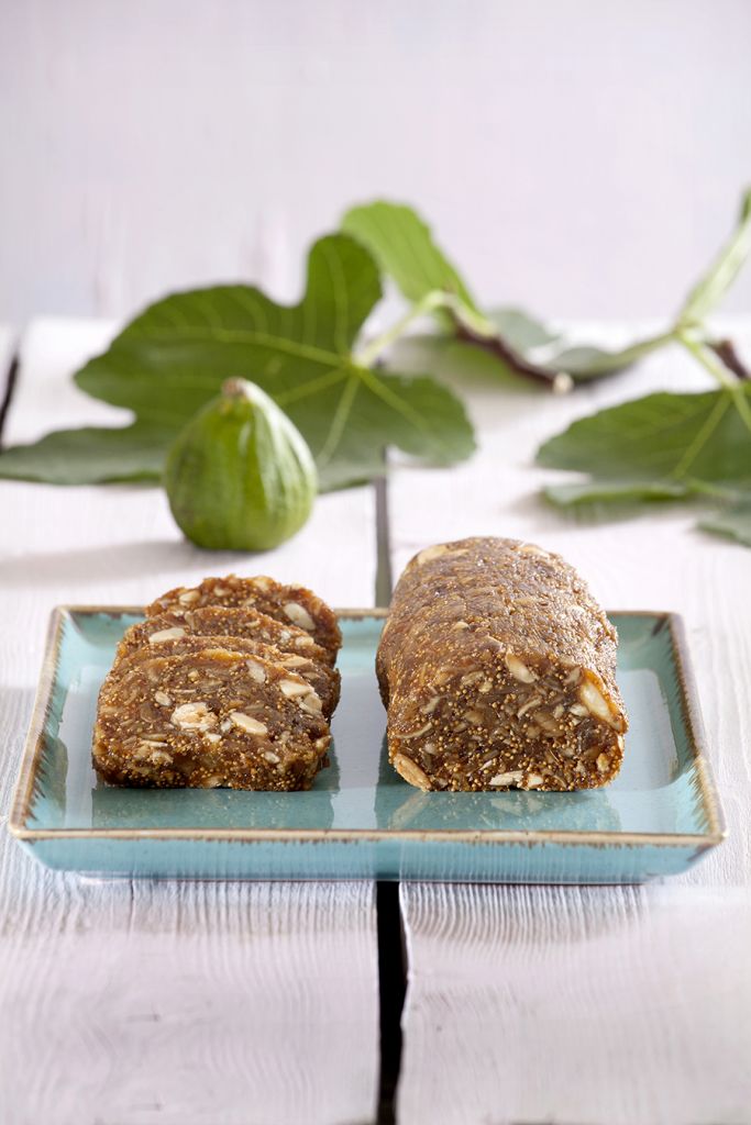 Μωσαϊκό με ξερά σύκα και αμύγδαλα