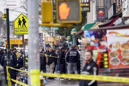 Νέα Υόρκη: Πυροβολισμοί με έναν νεκρό στο μετρό