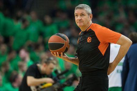 Τέλος εποχής: Αποσύρεται από τη διαιτησία ο Λαμόνικα