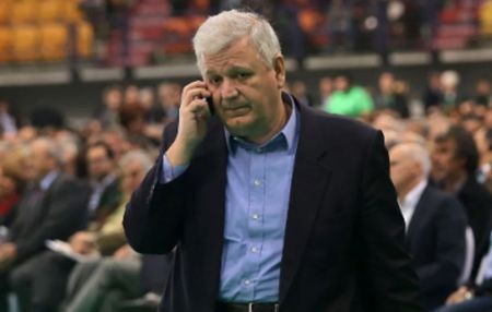 ΠαΣοΚ: Εκπλήξεις στην κάλπη της ΚΕ – Στο νήμα η εκλογή Πρωτόπαππα