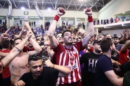 Πρωταθλητής ο Θρύλος και στο χάντμπολ (25-23)