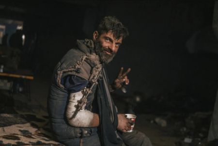 Πόλεμος στην Ουκρανία: Εικόνες κόλασης και απόλυτης καταστροφής μέσα από το Azovstal