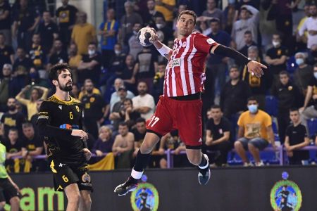 Χάντμπολ ανδρών: Για τη στέψη ο Ολυμπιακός, για το 2-2 η ΑΕΚ
