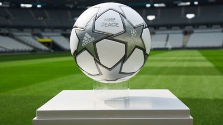 Champions League: Με μήνυμα για την Ουκρανία η μπάλα του τελικού