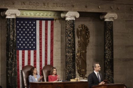 Χουριέτ: Κορυφαίος αρθρογράφος επαινεί το Μητσοτάκη για την ομιλία του στο Κογκρέσο των ΗΠΑ – Τα «καρφιά» για Ερντογάν