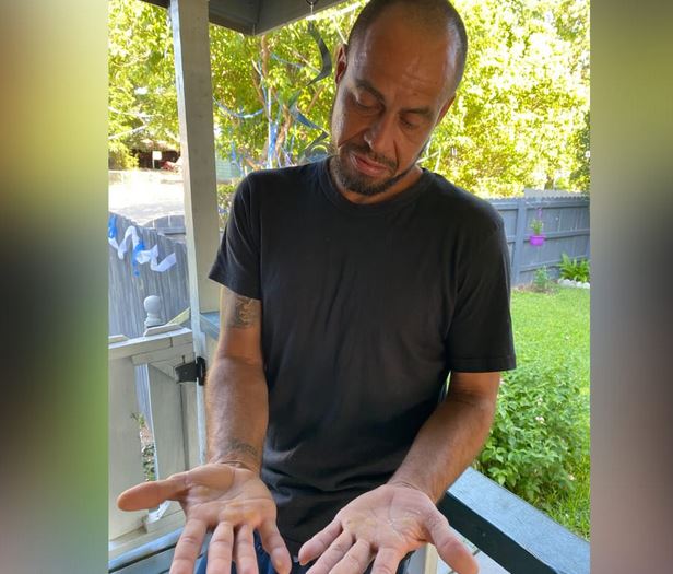 Τέξας: «Θα έπρεπε να έχει σκοτώσει εμένα» – Τι λέει ο πατέρας του μακελάρη