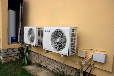 Σκρέκας για επιδότηση συσκευών: Μέχρι 2 κλιματιστικά ανά νοικοκυριό – Πώς θα την πάρετε