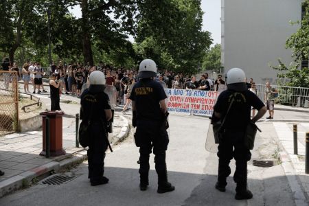 ΑΠΘ: «Τι δουλειά έχει ο οποιοδήποτε να μπλοκάρει την ανέγερση μιας βιβλιοθήκης;», λέει η Νίκη Κεραμέως