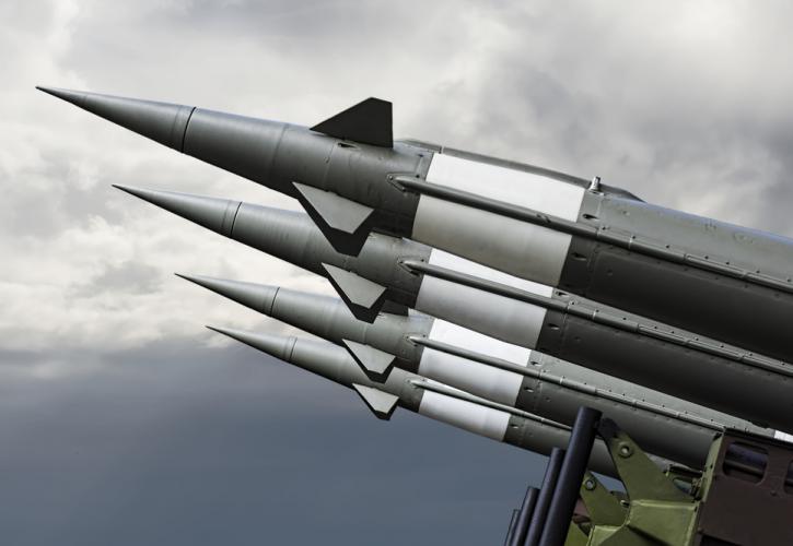 Ισπανία: Η Μαδρίτη θα στείλει αντιαεροπορικούς πυραύλους στη Λετονία | tovima.gr