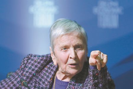 Αρβελέρ: «Το Βυζάντιο βρίσκει σιγά σιγά τη θέση του στο ευρωπαϊκό μεγαλείο»