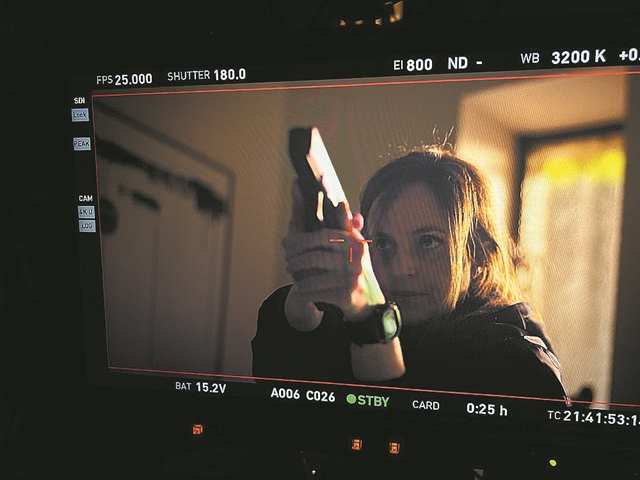 Μεγάλα βιβλίαστη μικρή οθόνη