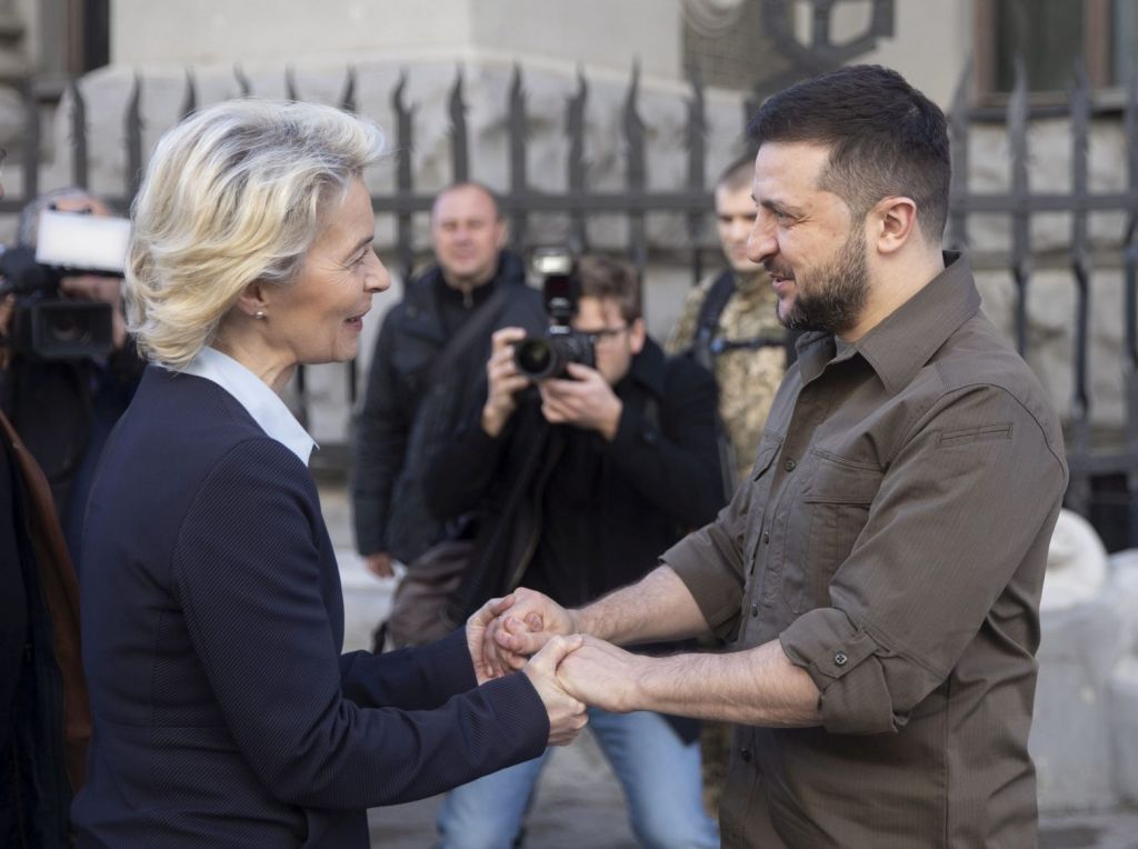 Πόλεμος στην Ουκρανία: Η αίτηση της εμπόλεμης χώρας για ένταξη στην ΕΕ διχάζει την Ευρώπη