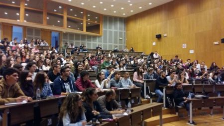 Νέος νόμος στα ΑΕΙ: Επιστολή Κεραμέως προς του καθηγητές των πανεπιστημίων