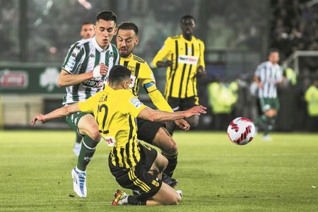 Ο πράσινος ανήφορος και το κίτρινο στοίχημα