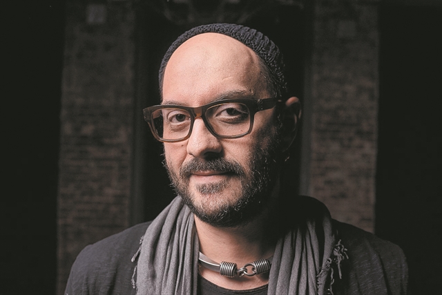 «Δεν λειτουργώσε περιβάλλονβίας και πολέμου»