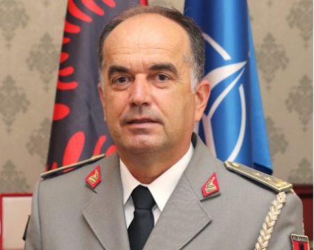 Αλβανία: Τον αρχηγό των Ενόπλων Δυνάμεων επέλεξε για την προεδρία ο Έντι Ράμα