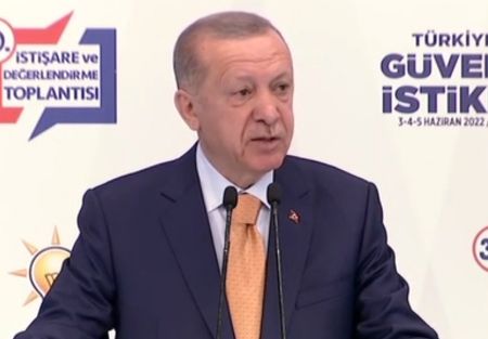 Τουρκία: «Τρομοκρατικές οργανώσεις» στην Ελλάδα συνεχίζει να βλέπει ο Ερντογάν