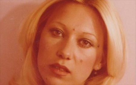 Αίγινα: Ομολόγησε ο γιος της ηθοποιού, Μαρίας Μπονίκου – Κατασχέθηκαν δύο μαχαίρια