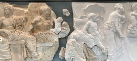 Υπ. Πολιτισμού: Επιστρέφει μόνιμα το θραύσμα Fagan στο Μουσείο της Ακρόπολης