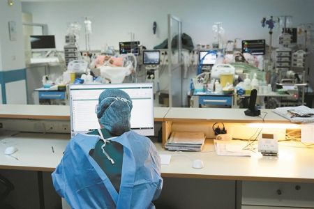 Νοσοκομεία: Μπαίνει τάξη στις ειδικότητες των γιατρών