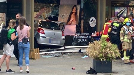 Γερμανία: Όχημα έπεσε σε πλήθος στο Βερολίνο – Δεκάδες τραυματίες
