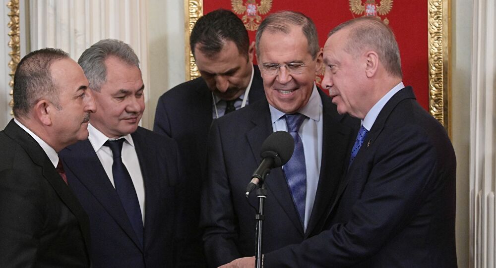 Τι προσδοκά η Τουρκία από την επίσκεψη Λαβρόφ