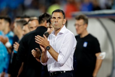 Με δύο σέντερ φορ η Εθνική κόντρα στη Κύπρο – Ξανά βασικός ο Μπάλντοκ (pic)