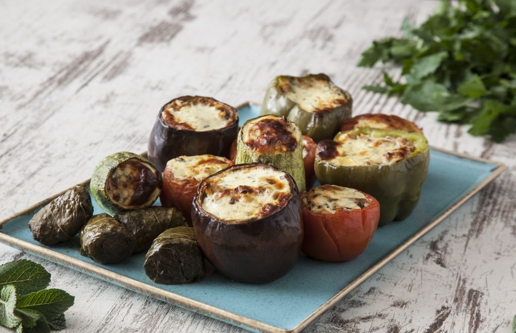 Πολύχρωμα γεμιστά με κιμά