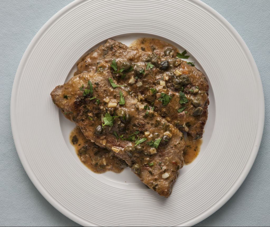 Escalopes  με μοσχολέμονο και κάπαρη