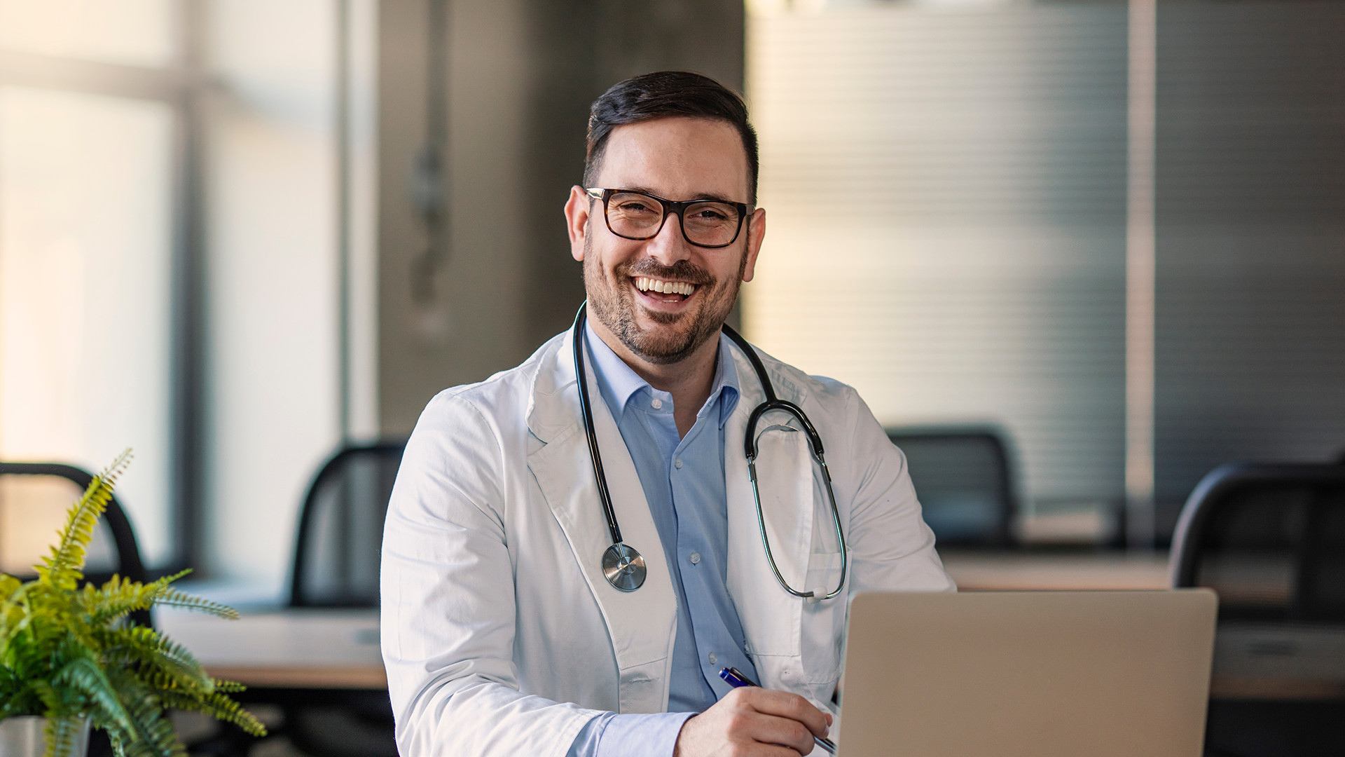 instadoctor.gr: H νέα πλατφόρμα εύρεσης ιατρού – Κλείσε ραντεβού άμεσα και αξιόπιστα