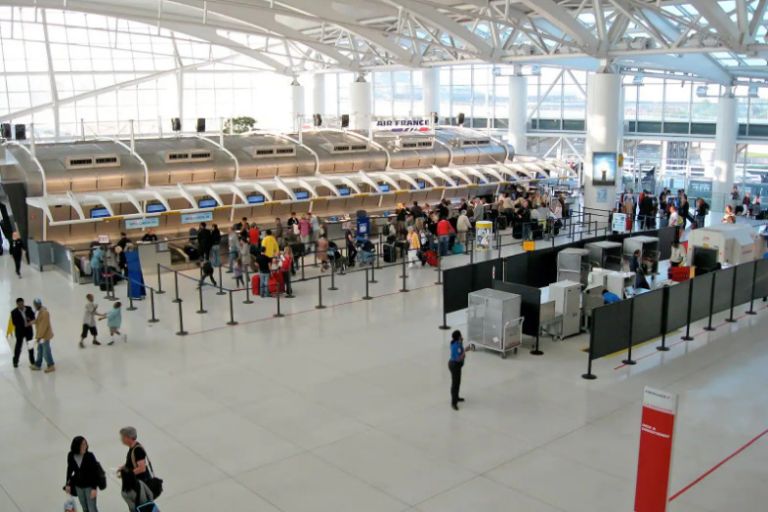 ΗΠΑ: Χωρίς αρνητικό τεστ κορωνοϊού για όσους φτάνουν στη χώρα αεροπορικώς | tovima.gr