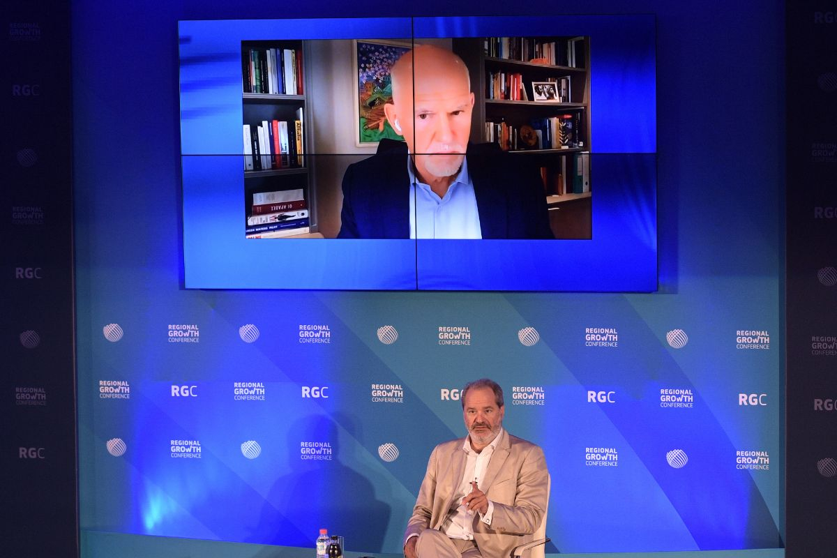 Γιώργος Παπανδρέου: Η πρώτη εμφάνιση μετά τον βηματοδότη και οι συμβουλές για άθληση