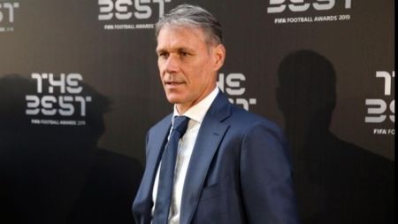 Φαν Μπάστεν: «Κορυφαίος όλων ο Μαραντόνα»